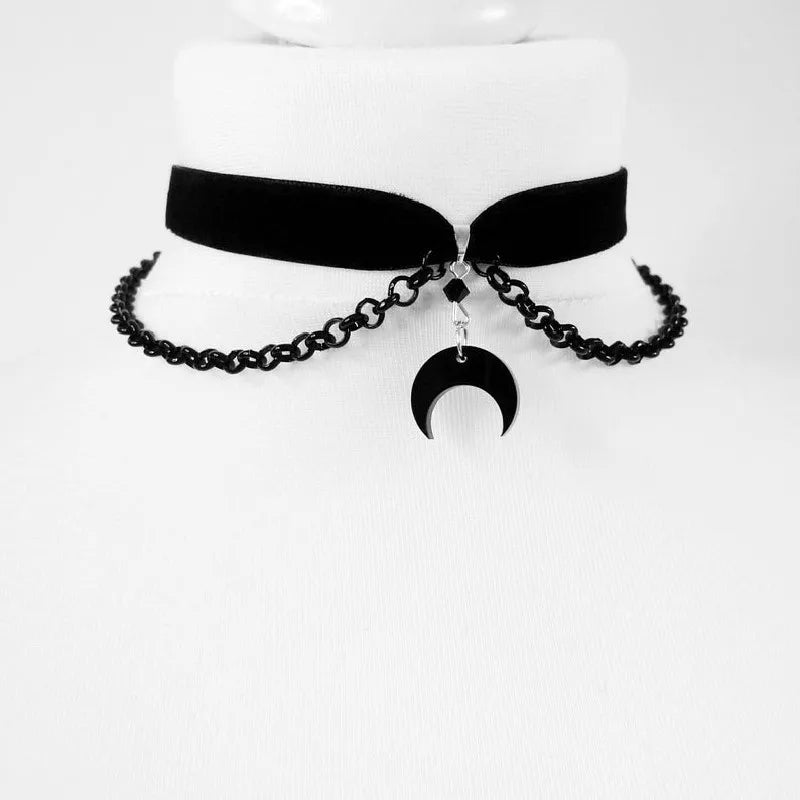 Goth Pentagram Moon Chain Choker