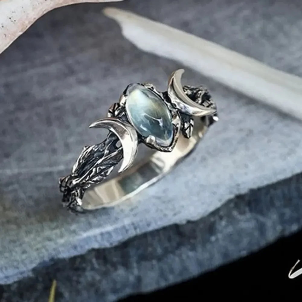 YILUOCD Vintage Natural Moonstone Triple Goddess Ring
