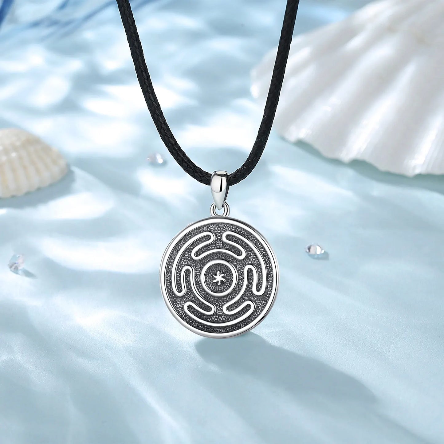 Eudora 925 Sterling Silver Hekate Wheel Necklace