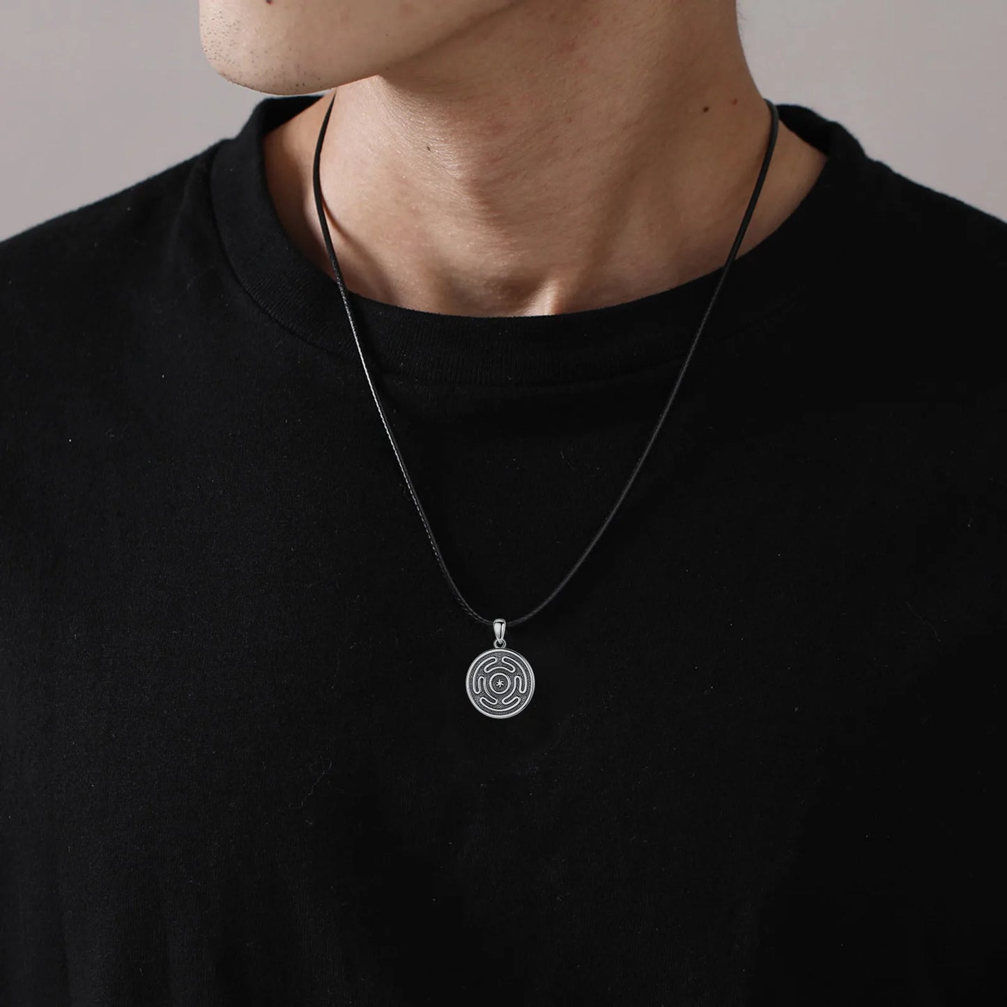Eudora 925 Sterling Silver Hekate Wheel Necklace